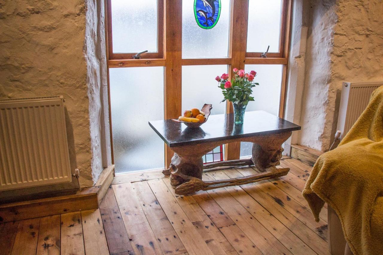 James John Hamilton House And Backpacker Hostel Fishguard Luaran gambar