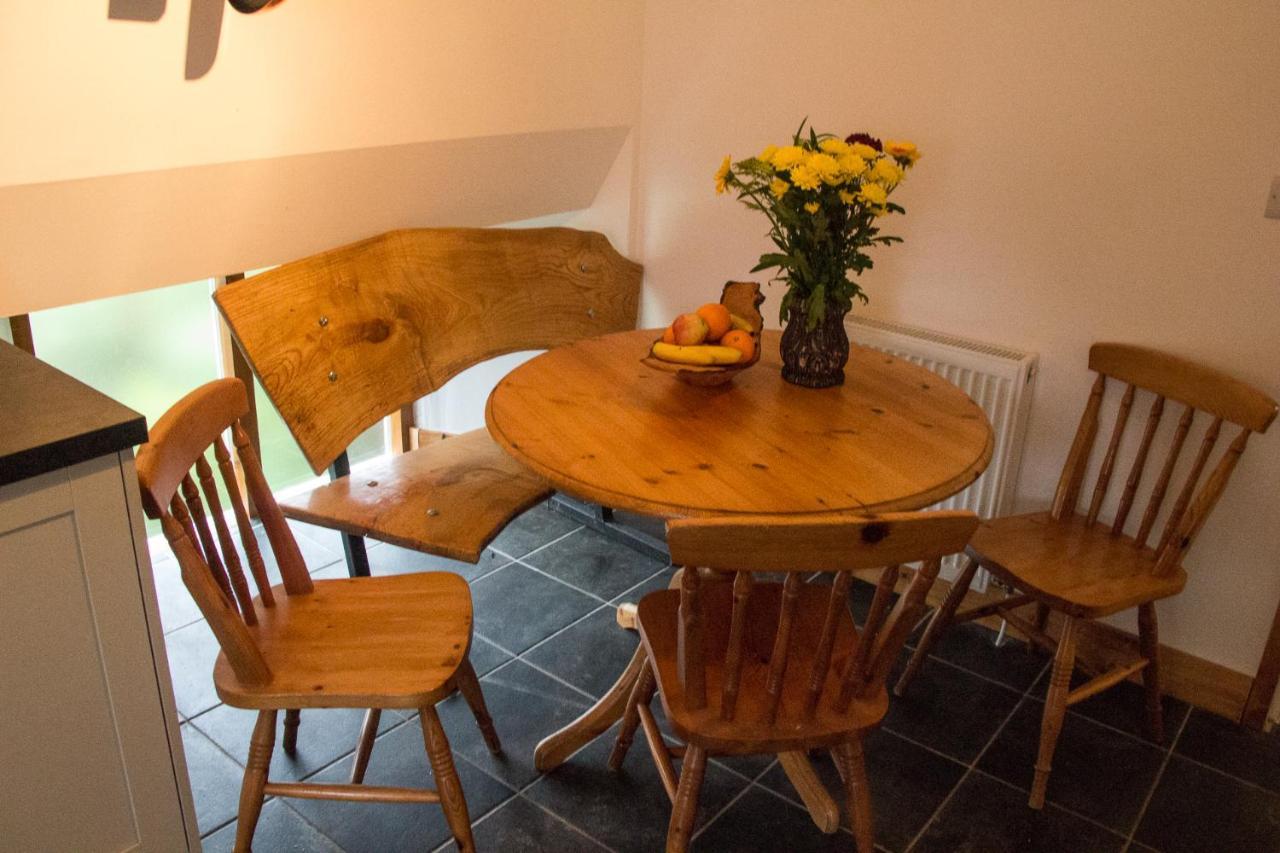 James John Hamilton House And Backpacker Hostel Fishguard Luaran gambar