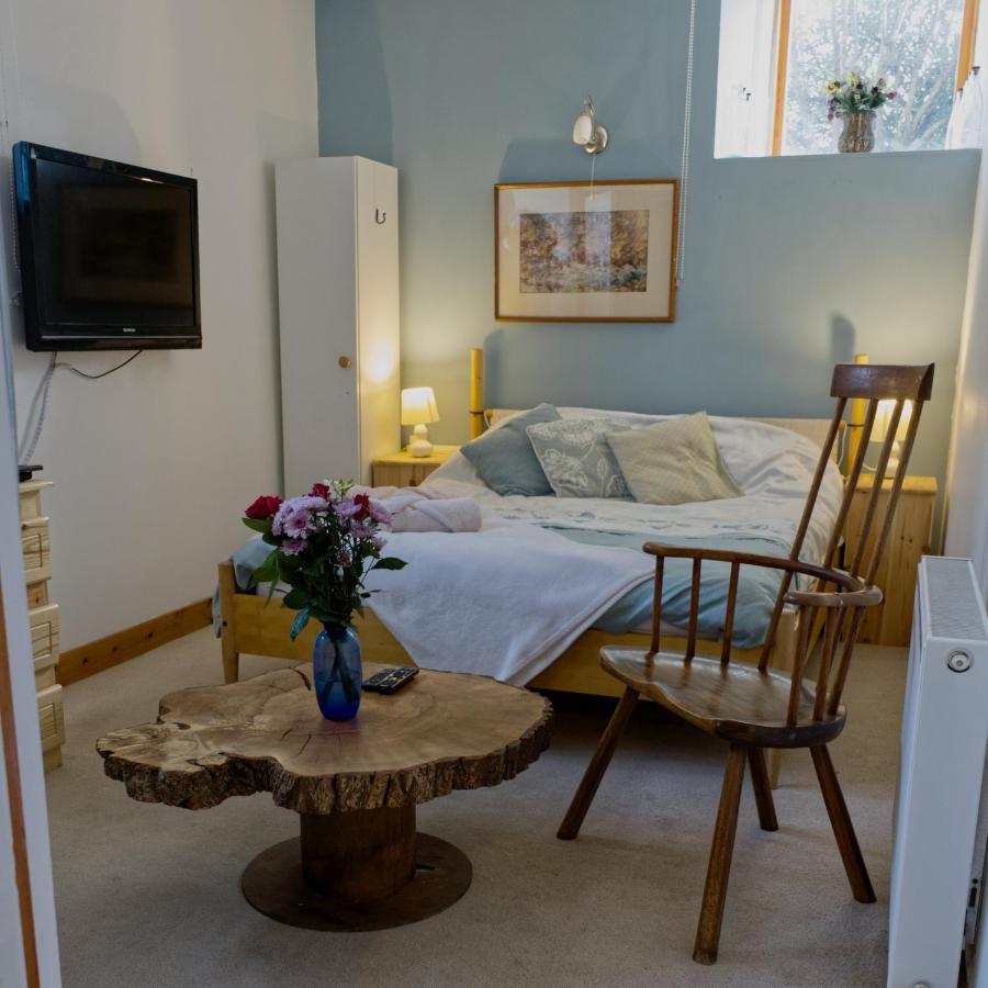 James John Hamilton House And Backpacker Hostel Fishguard Luaran gambar